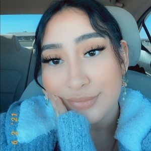 Meet your Posher, Patricia